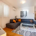 29 公寓 马卡尔斯卡