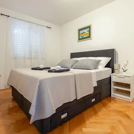 29 Apartmán *